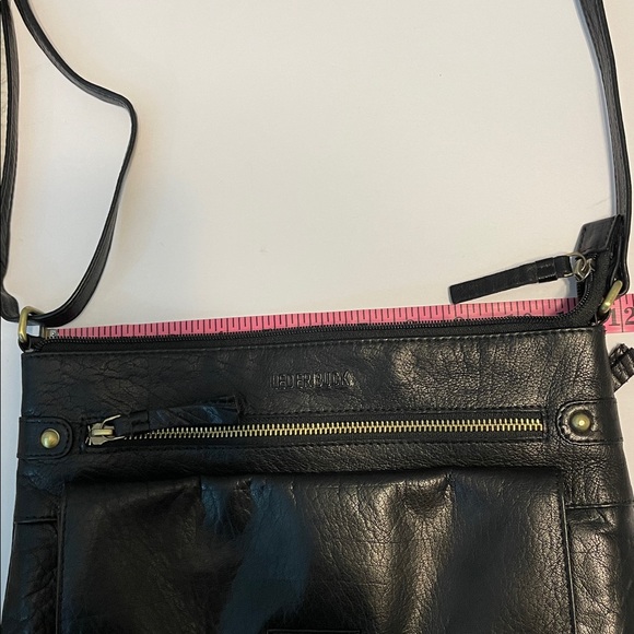Leder Buck Black Leather Crossbody Bag - Picture 7 of 15